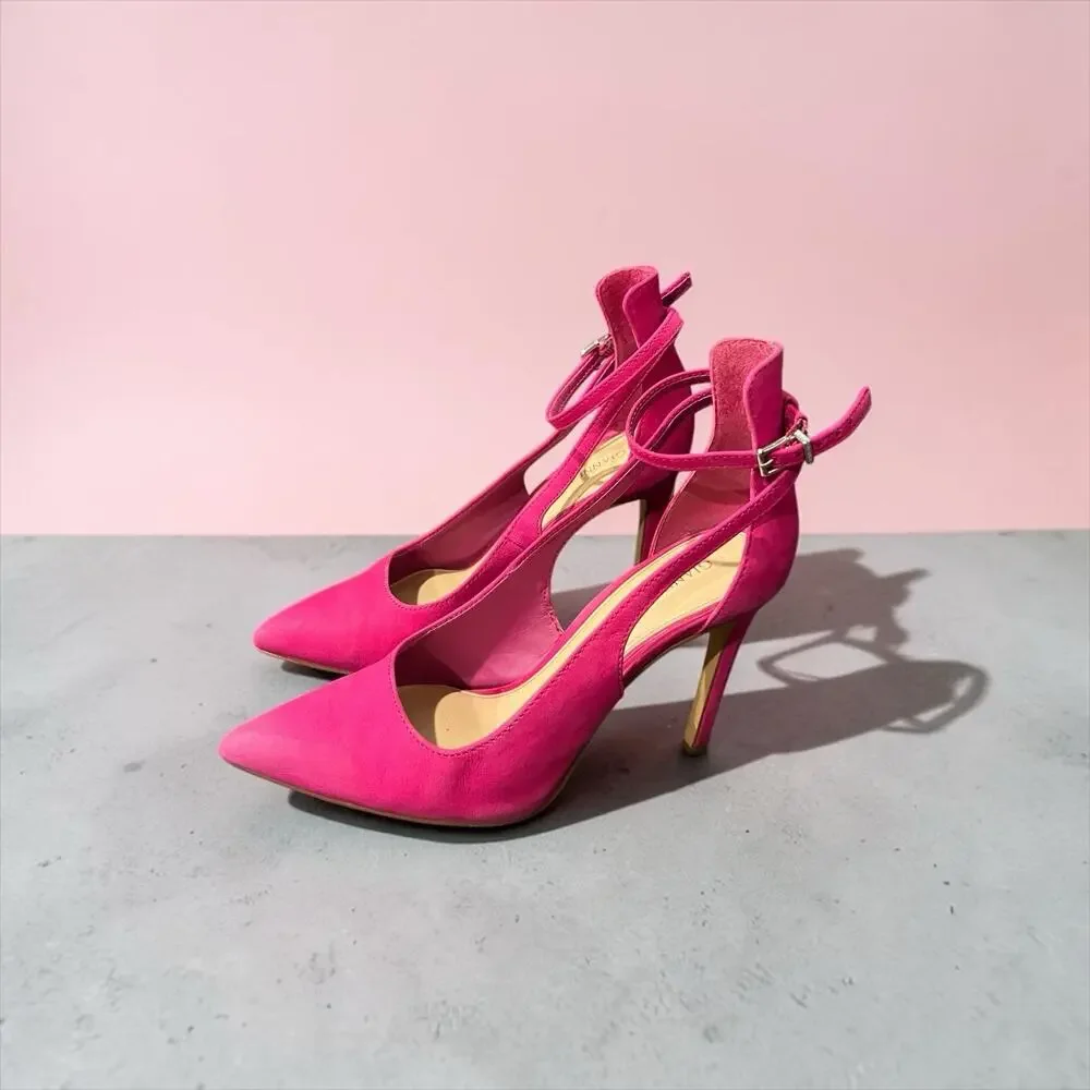 Gianni Bini Suede vibrant fuchsia heels Women’s Size 7M